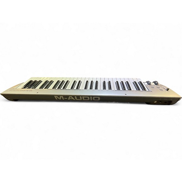 Used M-Audio KEY STUDIO