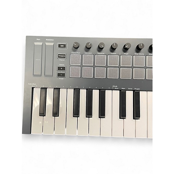 Used Novation FL KEY MINI MIDI Controller