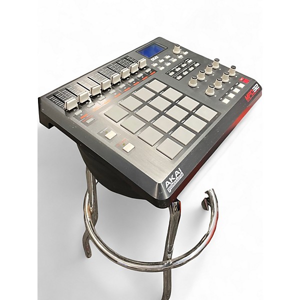 Used Akai Professional MPD32 MIDI Controller | Guitar Center