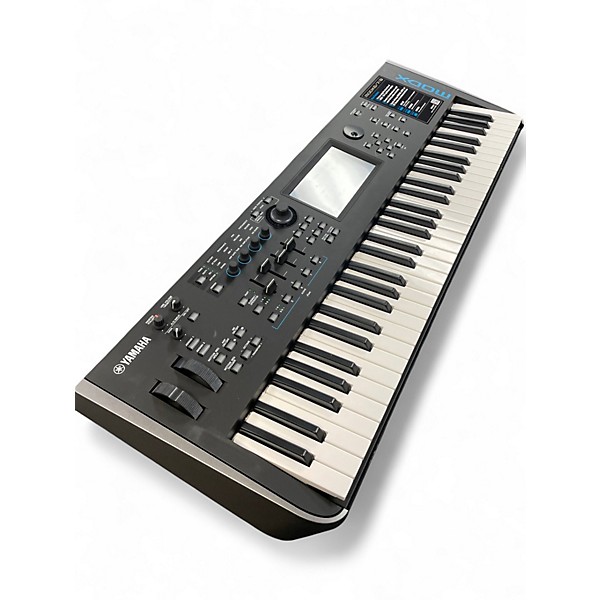 Used Yamaha MODX6 Keyboard Workstation