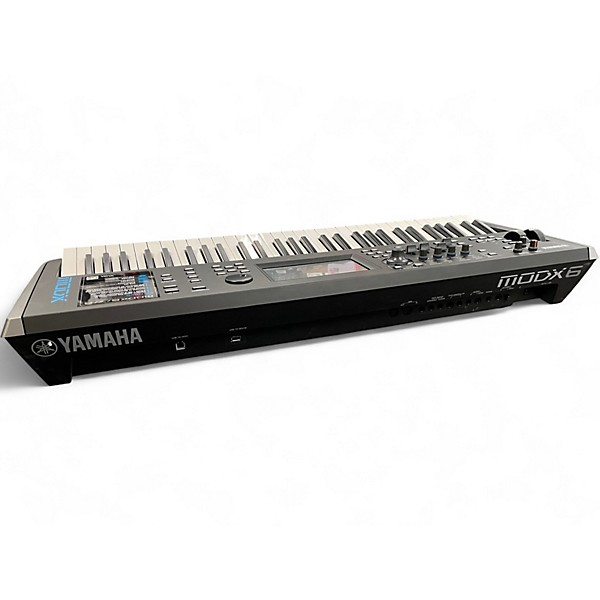 Used Yamaha MODX6 Keyboard Workstation