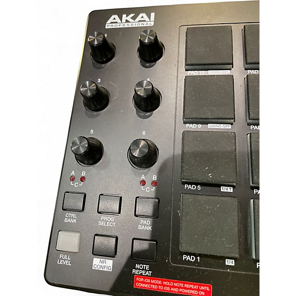 Used Akai Professional MPD218 MIDI Controller