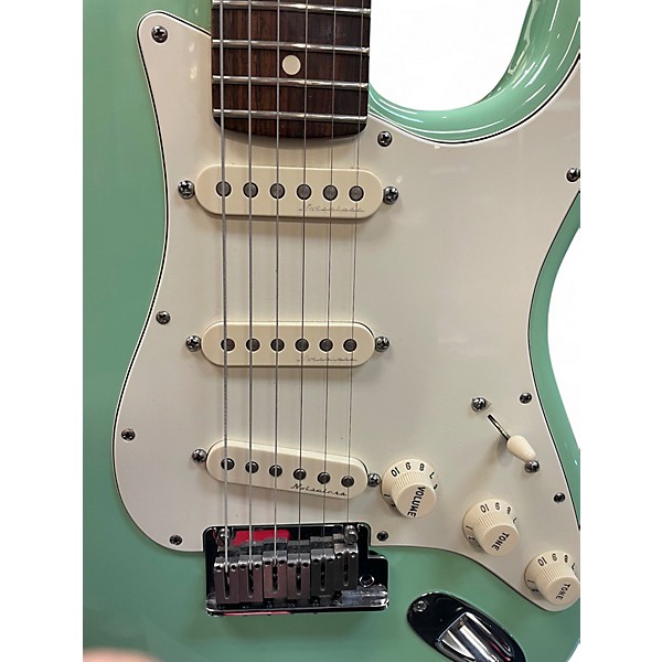 Used 2014 Fender Artist Series Jeff Beck Stratocaster Seafoam Green Solid Body Electric Guitar