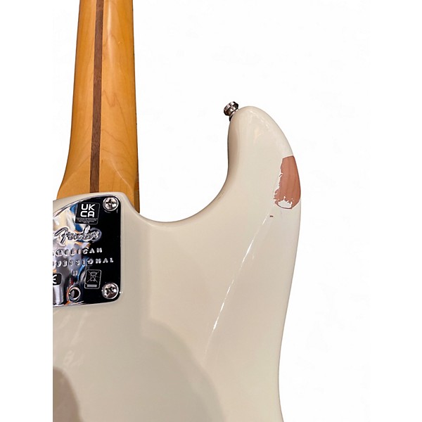 Used 2023 Fender American Professional II Stratocaster Olympic White Solid Body Electric Guitar
