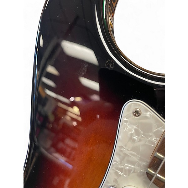 Used 2014 Fender Fishman triple play HSS Strat 3 Tone Sunburst Solid Body Electric Guitar