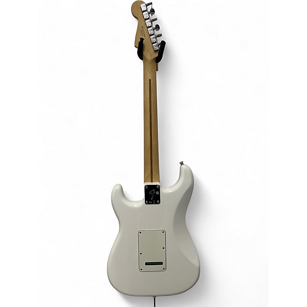Used Fender Modern Player Stratocaster HSS Alpine White Solid Body Electric Guitar