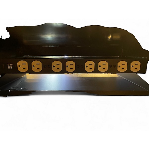 Used Middle Atlantic Pd 915r Power Amp