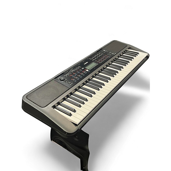 Used Yamaha PSRE383 Arranger Keyboard