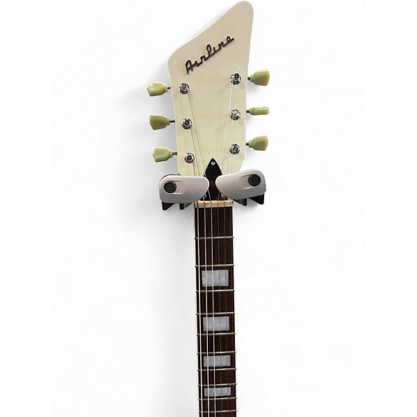 Used Airline 3-Pickup Deluxe Res-O-Glass Seafoam Green Solid Body Electric Guitar