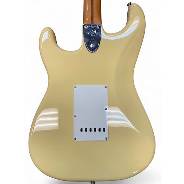Used 2025 Fender Vintera 70s Stratocaster Olympic White Solid Body Electric Guitar