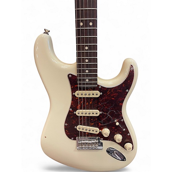 Used 2021 Fender American Standard Stratocaster Olympic White Solid Body Electric Guitar