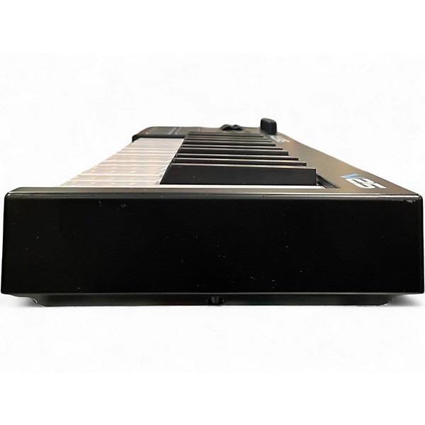 Used Alesis V25 25 Key MIDI Controller