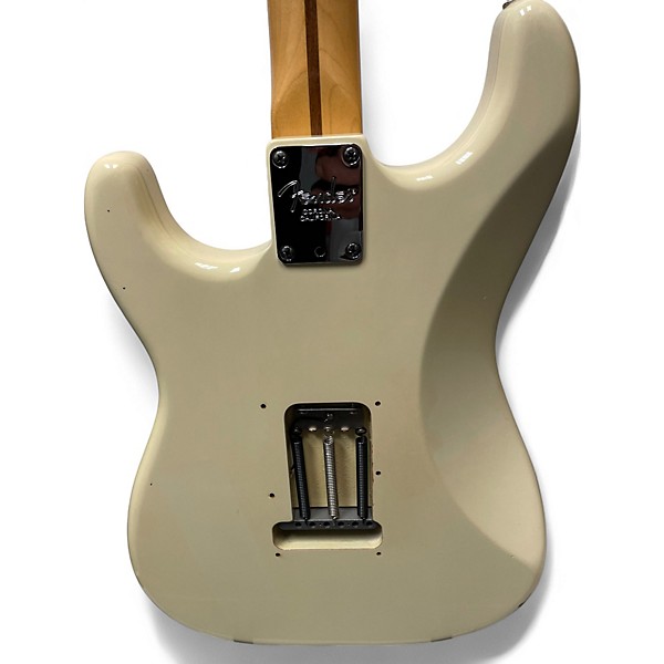 Used Fender American Standard Stratocaster Olympic White Solid Body Electric Guitar