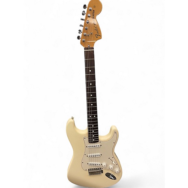 Used Fender Classic Series '70s Stratocaster Olympic White Solid Body Electric Guitar