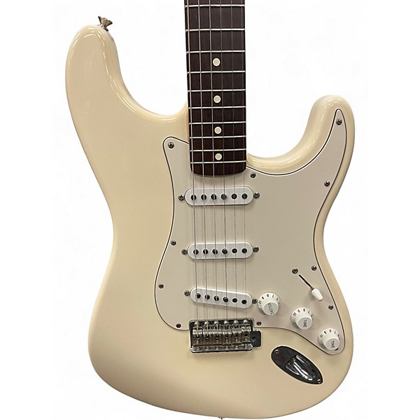 Used Fender Classic Series '70s Stratocaster Olympic White Solid Body Electric Guitar