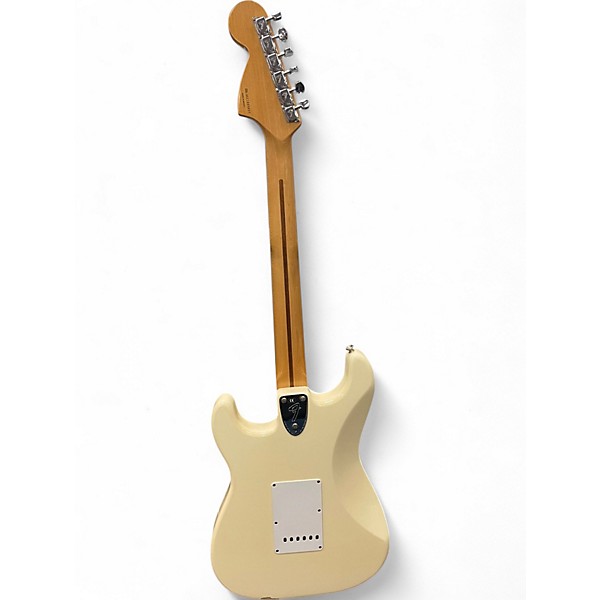 Used Fender Classic Series '70s Stratocaster Olympic White Solid Body Electric Guitar