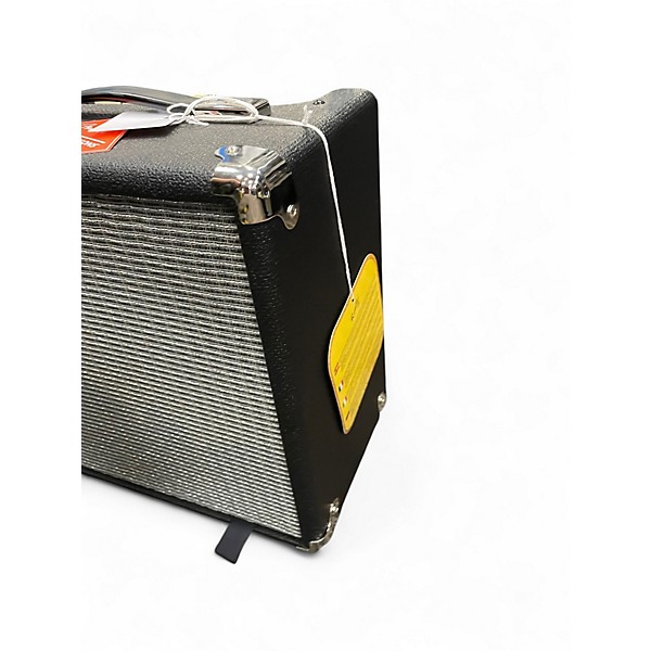 Used Fender Rumble 15 15W 1X8 Bass Combo Amp