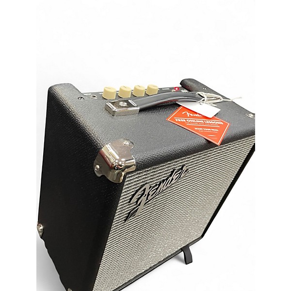 Used Fender Rumble 15 15W 1X8 Bass Combo Amp