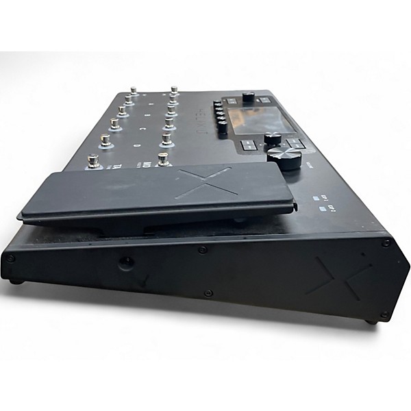 Used Line 6 Helix LT Effect Processor
