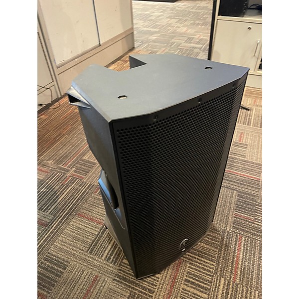 Used Mackie thump 12a Powered Speaker