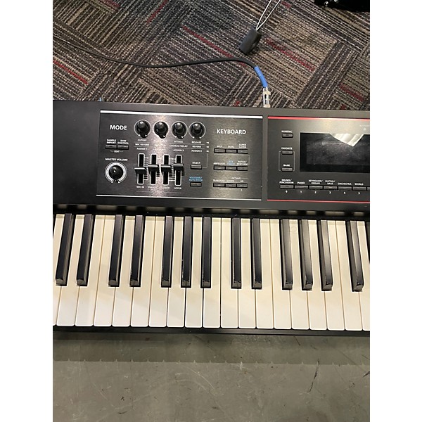 Used Roland Juno DS 88 Synthesizer