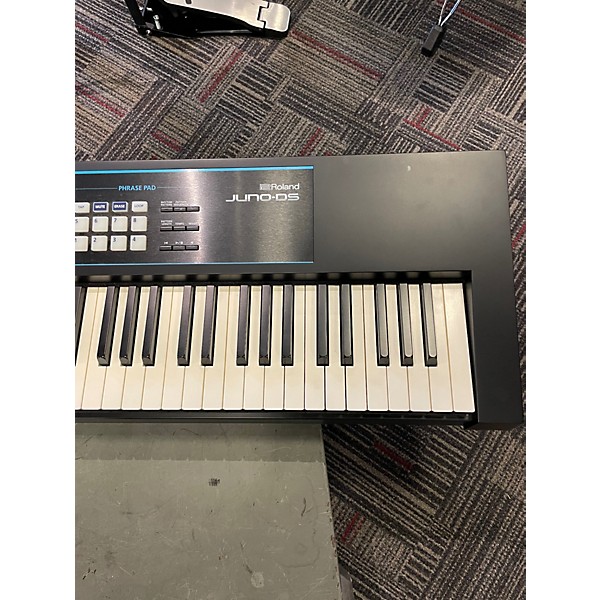 Used Roland Juno DS 88 Synthesizer