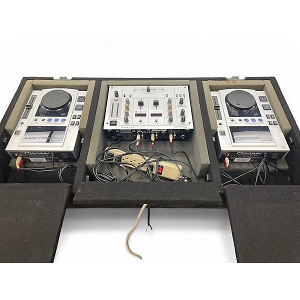 Used Pioneer DJ CDJ100S/DJM300S DJ Package