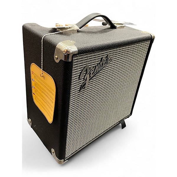 Used Fender Rumble 15 15W 1X8 Bass Combo Amp