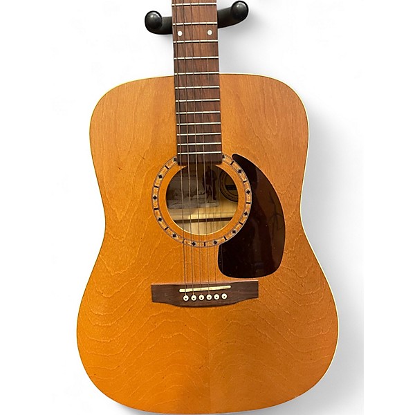 Used Art & Lutherie Wild Cherry Natural Acoustic Guitar