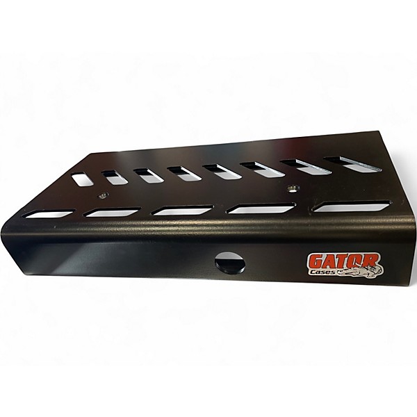 Used Gator Aluminum Pedalboard