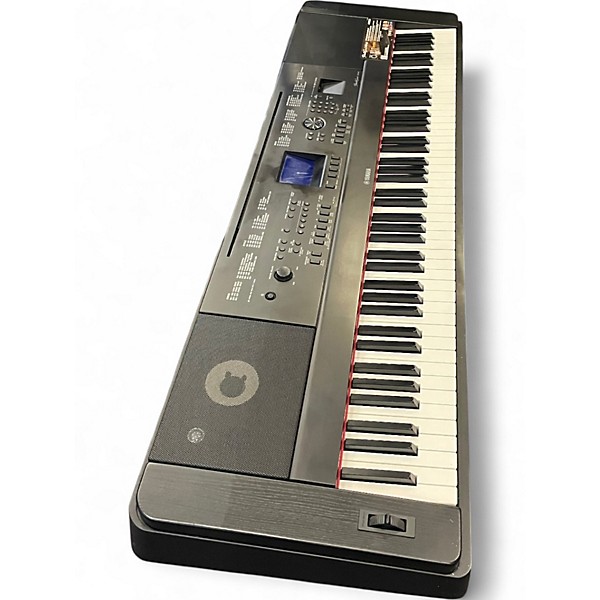 Used Yamaha DGX660 Portable Keyboard