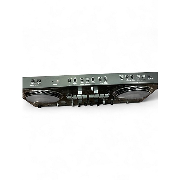 Used SERATO DDJ-REV7 DJ Controller