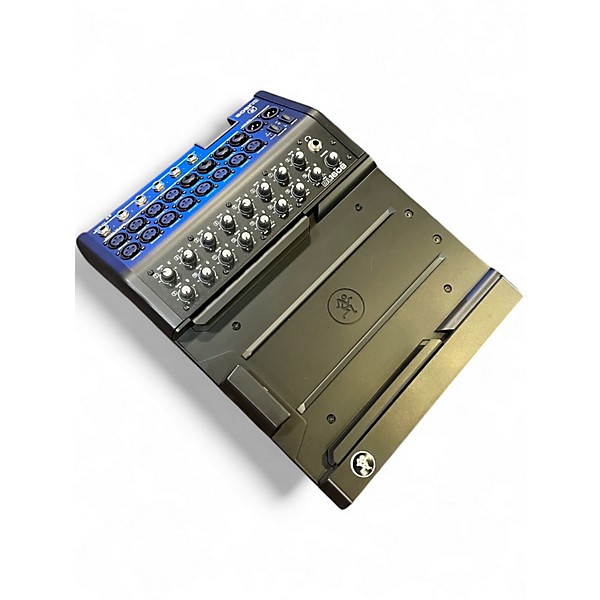 Used Mackie DL1608 Digital Mixer