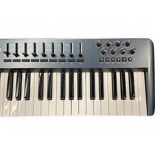 Used M-Audio Oxygen 49 MKIII Ignite MIDI Controller