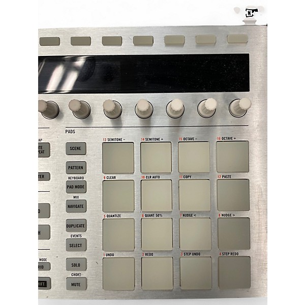 Used Native Instruments Maschine MKII MIDI Controller