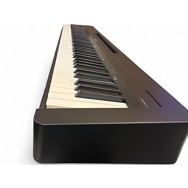 Used Yamaha p143b