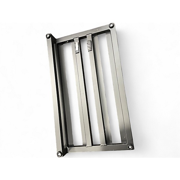 Used Pedaltrain Classic 1 Pedal Board