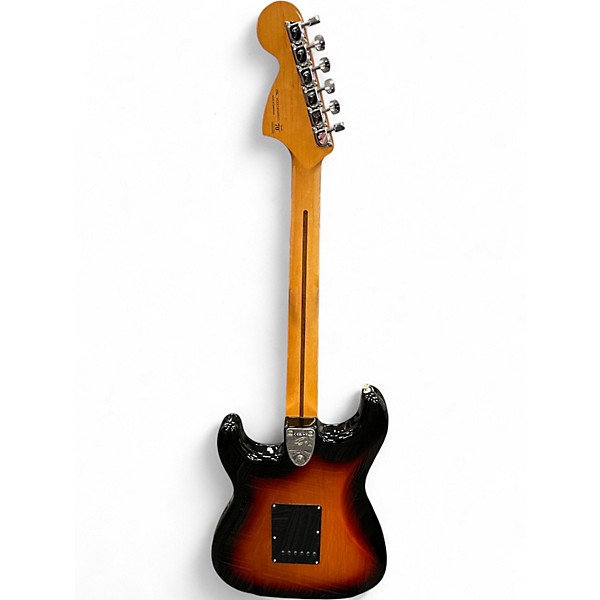 Used Fender Classic Series '70s Stratocaster 2 Color Sunburst Solid Body Electric Guitar