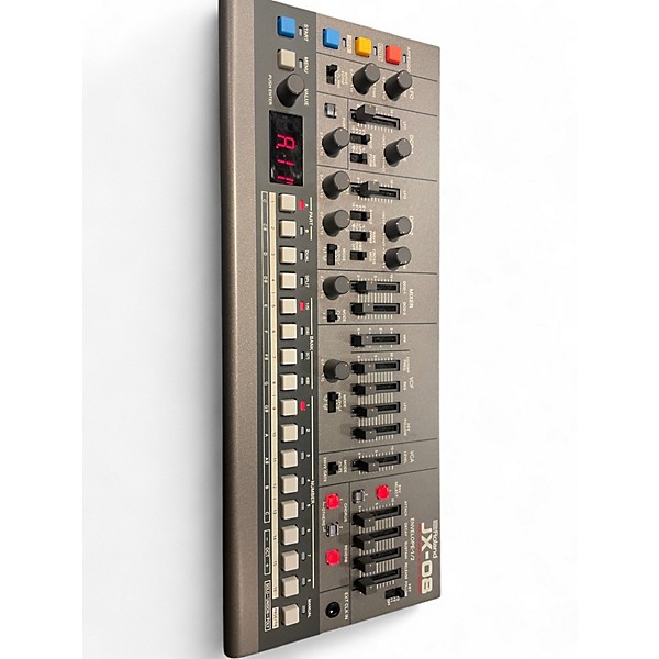 Used Roland Jx08 MIDI Controller