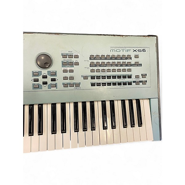 Used Yamaha Motif XS6 61 Key Keyboard Workstation