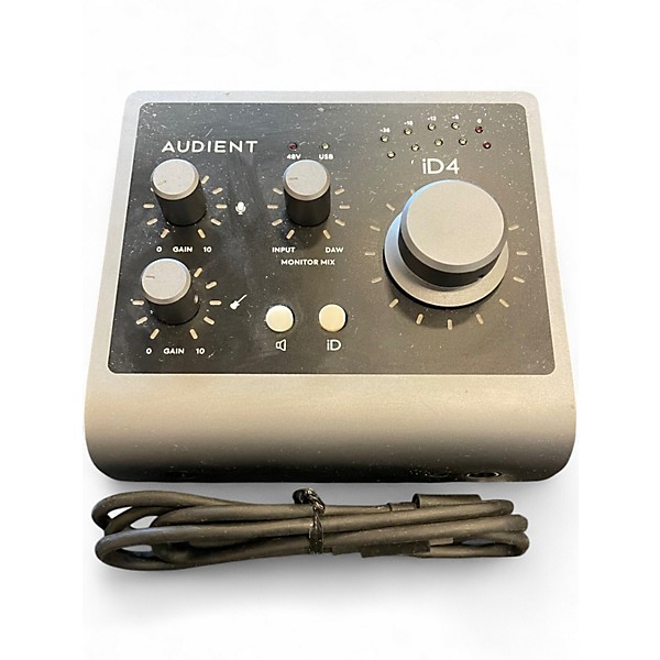 Used Audient iD4 Audio Interface