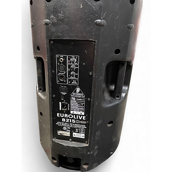 Used Behringer EUROLIVE B215D Powered Speaker