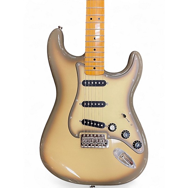 Used Squier Limited Edition Classic Vib '70s Stratocaster Antique Burst Solid Body Electric Guitar