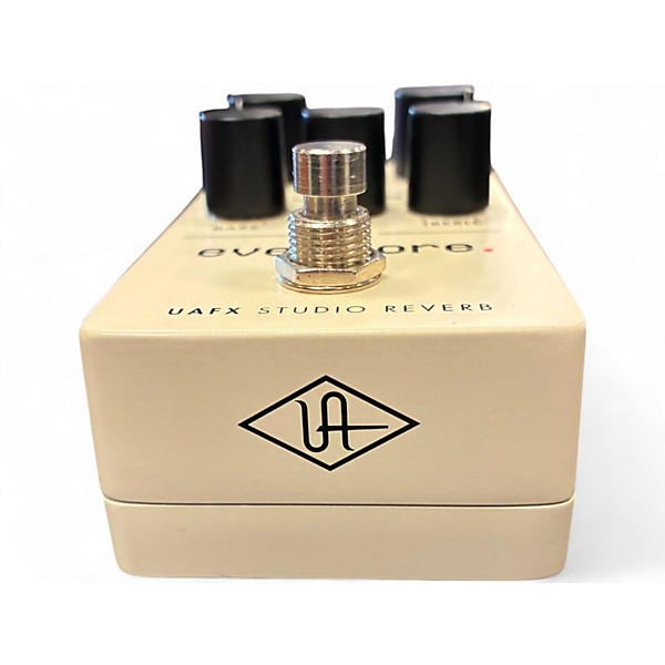 Used Universal Audio evermore Effect Pedal