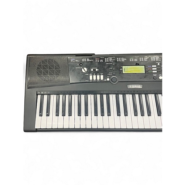 Used Yamaha EZ220 Portable Keyboard