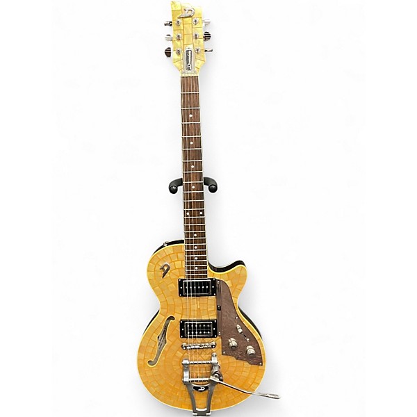 Used Duesenberg Starplayer TV RONNIE WOOD SIGNATURE ICE PEARL Hollow Body Electric Guitar