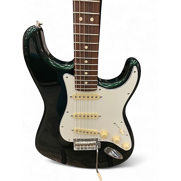 Used Fender PLAYER 2 STRATOCASTER RACING GREEN Solid Body Electric Guitar