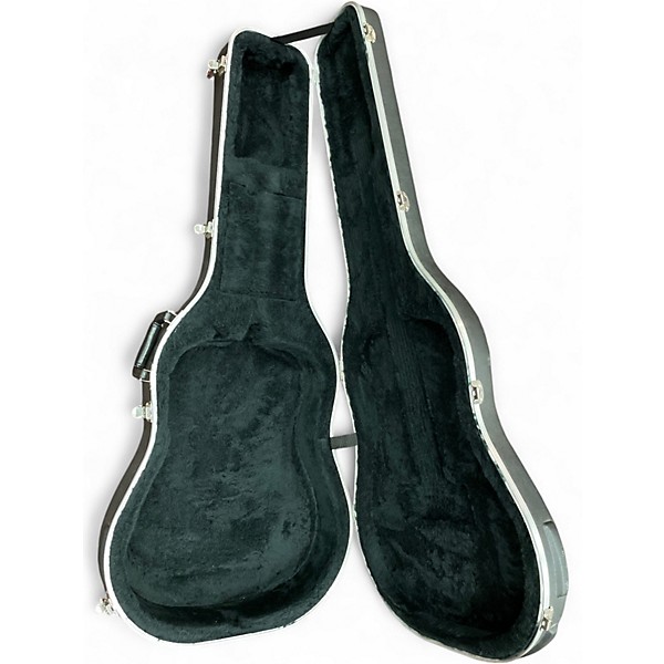 Used SKB 1SKB18 deluxe dread acoutic guitar case Acoustic Guitar Case