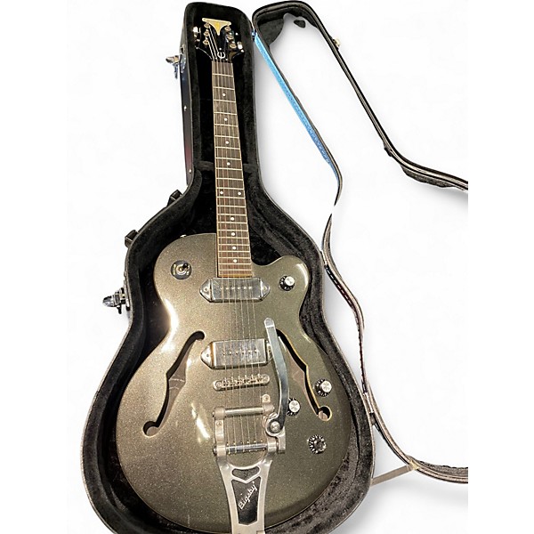 Used Epiphone Wildkat studio Black pearl Hollow Body Electric Guitar