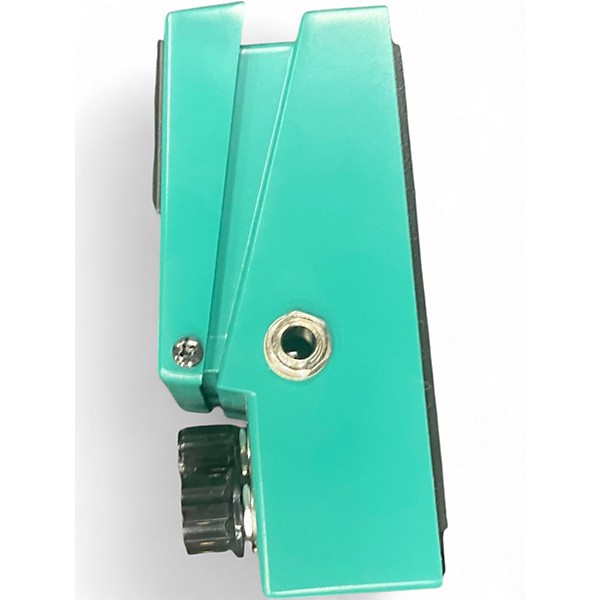 Used BOSS TR2 Tremolo Effect Pedal